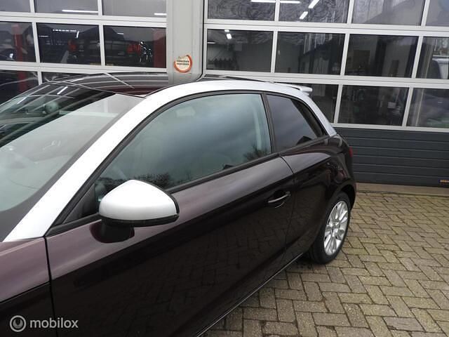 Occasion Audi A1 S-Line 86 PK (63 kW) 2013 Paars Hatchback