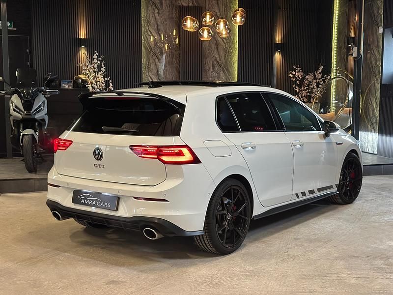 Occasion VW Golf VII GTI Clubsport 301 PK (221 kW) 2021 Wit Hatchback