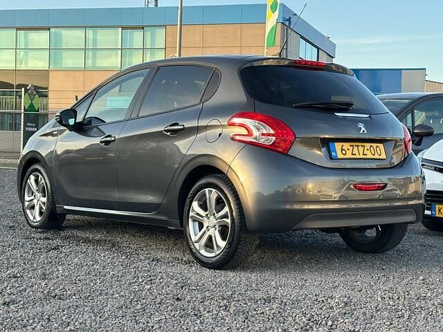 Occasion Peugeot 208 Style 82 PK (60 kW) 2015 Grijs (metallic) Hatchback