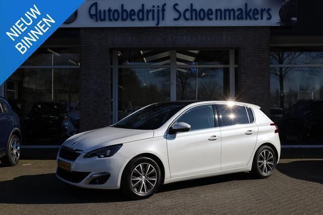 Wit Gebruikt 2017 Peugeot 308 Allure Hatchback | € 10.400 (Eerlijke prijs) - Afbeelding 1/4