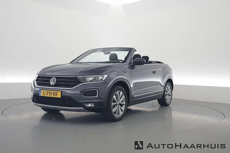 Grijs Gebruikt 2021 VW T-Roc Cabriolet Style Cabriolet | € 27.800 (Goede deal) - Afbeelding 1/3