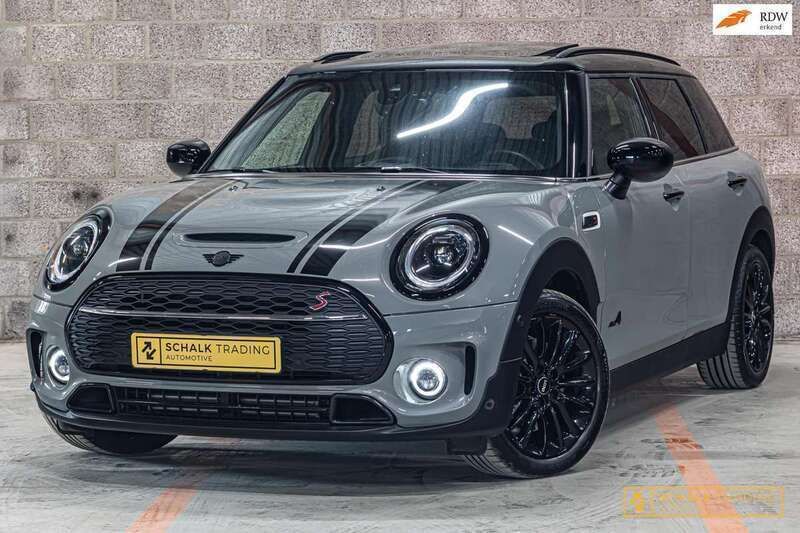 Grijs Occasion 2022 Mini Cooper S Clubman Stationwagen | € 30.950 (Eerlijke prijs) - Afbeelding 1/4