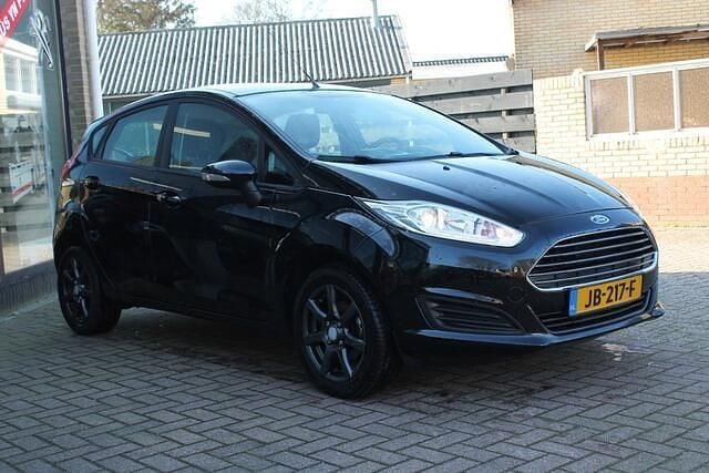 Occasion Ford Fiesta Style 65 PK (47 kW) 2016 Zwart Hatchback