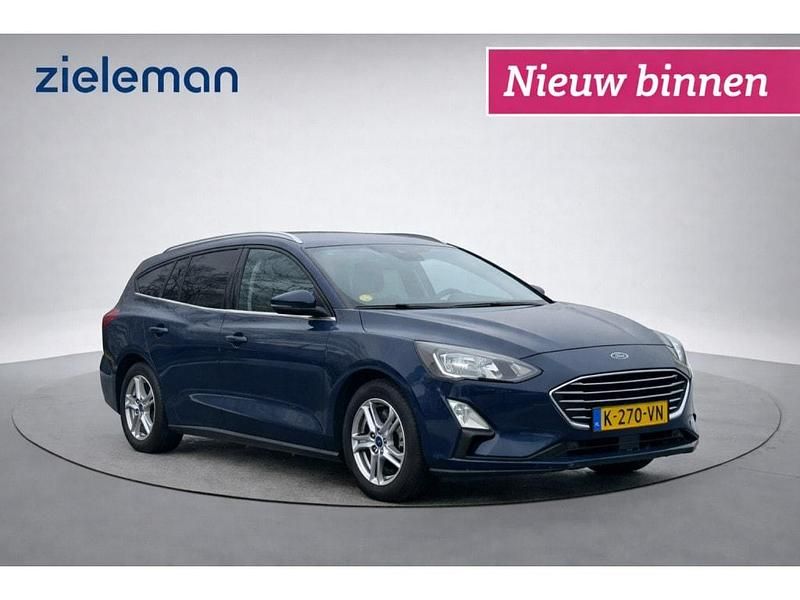 Blauw (metallic) Occasion 2021 Ford Focus Business Edition Stationwagen | € 13.345 (Eerlijke prijs) - Afbeelding 1/2