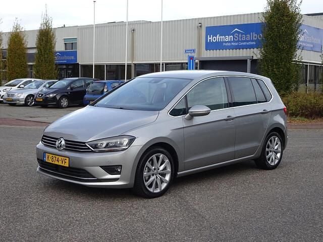 Grijs Gebruikt 2014 VW Golf Sportsvan Highline MPV | € 9.950 (Eerlijke prijs) - Afbeelding 1/4