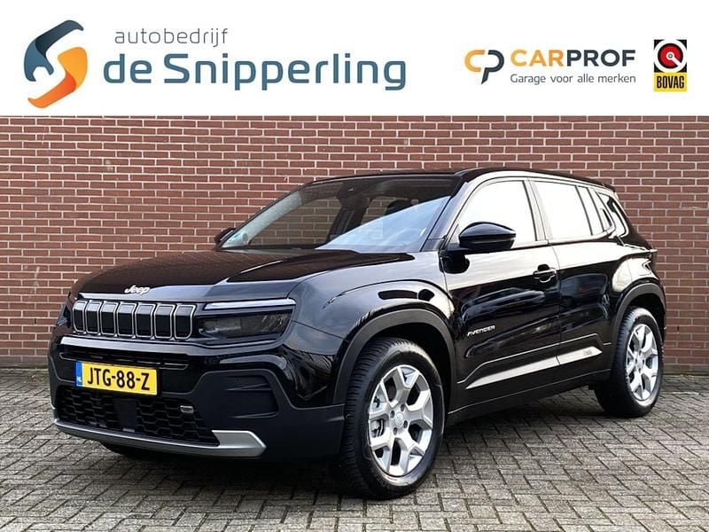 Zwart Occasion 2023 Jeep Avenger Altitude SUV | € 21.950 (Eerlijke prijs) - Afbeelding 1/4