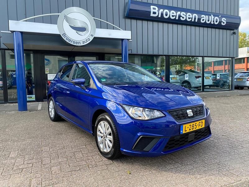Blauw Gebruikt 2021 Seat Ibiza Business Hatchback | € 16.245 (Eerlijke prijs) - Afbeelding 1/4