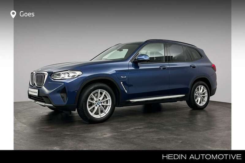 Blauw, metallic lak Gebruikt 2022 BMW X3 Executive SUV | € 44.880 (Goede deal) - Afbeelding 1/4