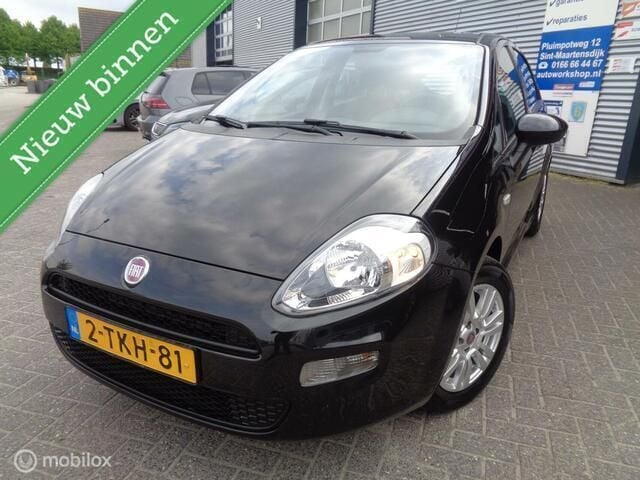 Zwart, metallic lak Gebruikt 2014 Fiat Punto Evo Street Hatchback | € 5.950 (Duur) - Afbeelding 1/4