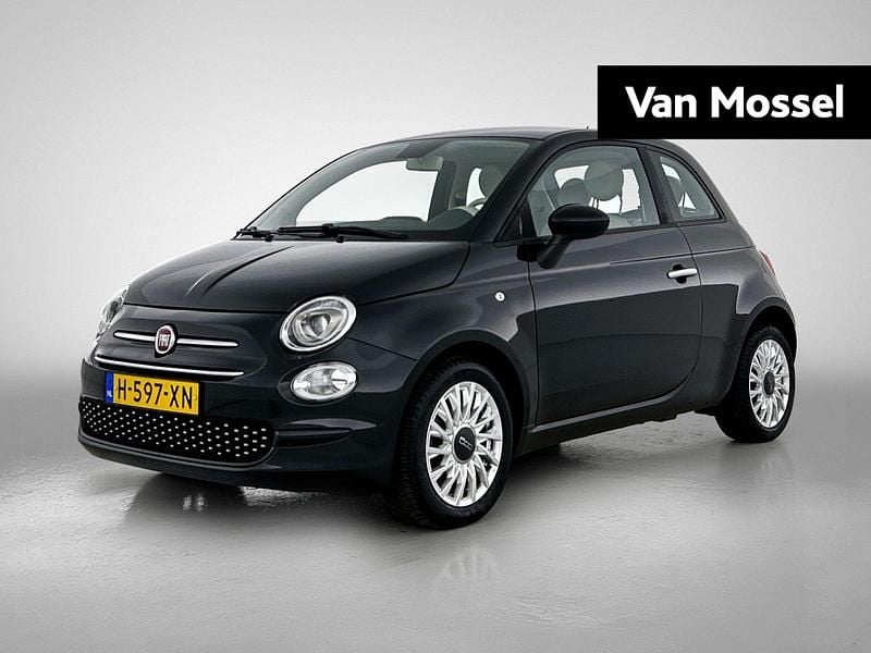 Zwart Gebruikt 2020 Fiat 500 Lounge Hatchback | € 11.940 (Eerlijke prijs) - Afbeelding 1/4