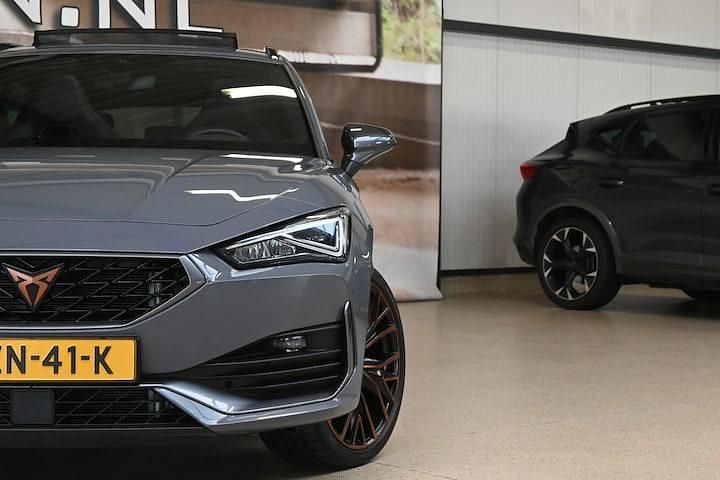 Occasion Cupra Leon VZ 245 PK (180 kW) 2022 Grijs Stationwagen