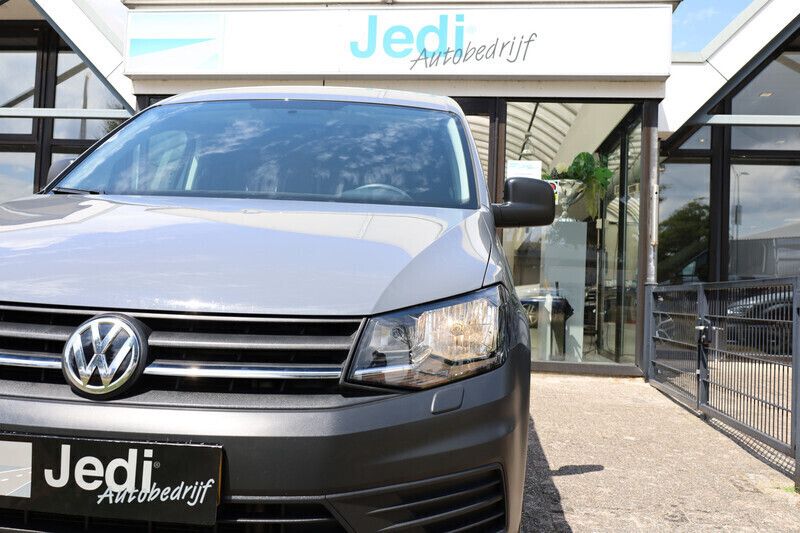 Occasion VW Caddy 102 PK (75 kW) 2018 Grijs MPV