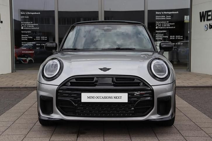 Occasion Mini John Cooper Works 204 PK (150 kW) 2025 Zilver Hatchback