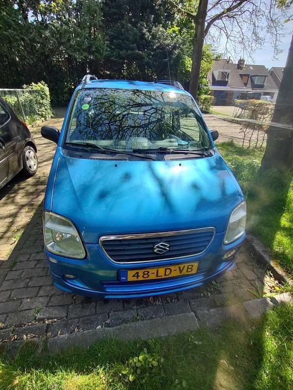 Blauw Gebruikt 2002 Suzuki Wagon R+ Stationwagen | € 1.500 (Eerlijke prijs) - Afbeelding 1/4