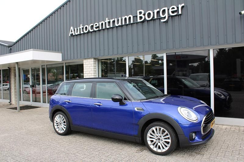 Blauw Gebruikt 2019 Mini Cooper Clubman Business Stationwagen | € 17.799 (Iets duurder) - Afbeelding 1/4