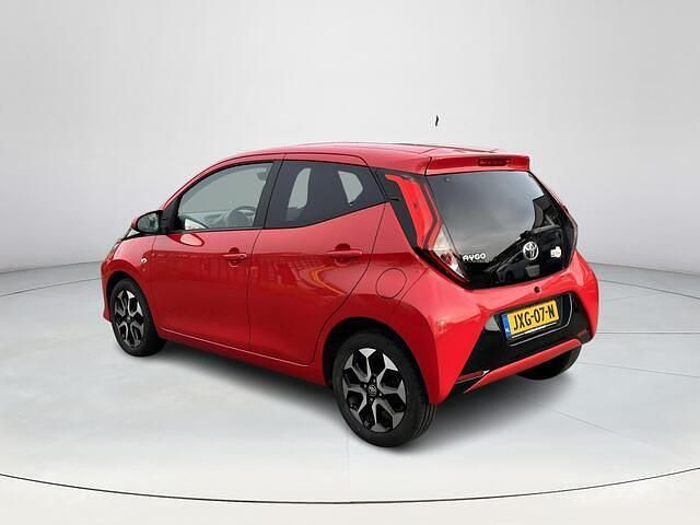 Occasion Toyota Aygo X-play 72 PK (52 kW) 2021 Rood Hatchback