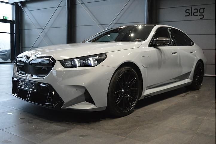 Occasion BMW M5 Comfort Edition 2025 Grijs Sedan