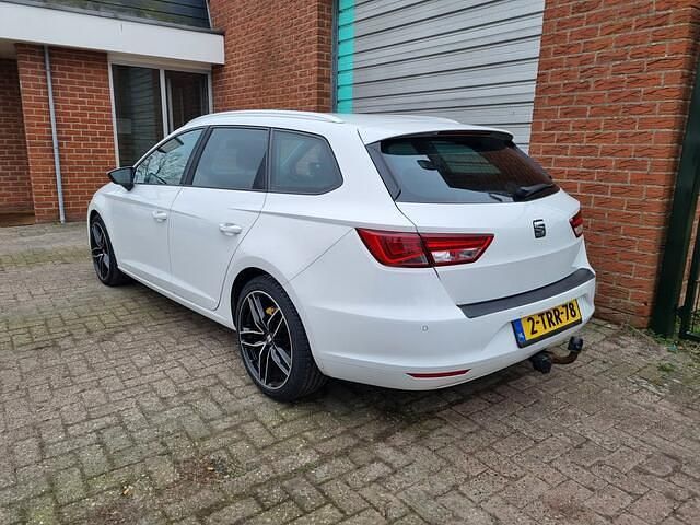 Occasion Seat Leon ST Business 110 PK (80 kW) 2014 Wit Stationwagen