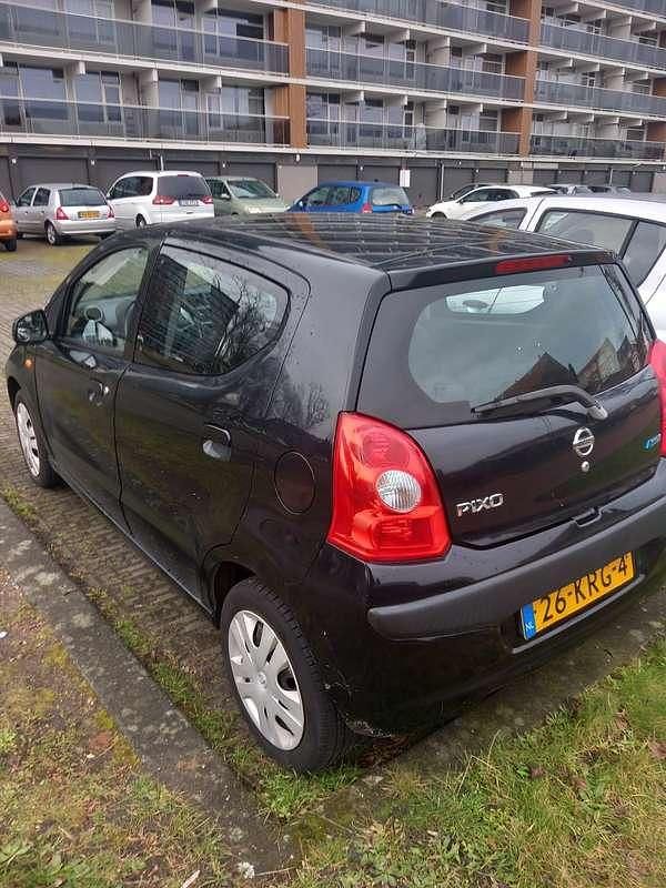 Occasion Nissan Pixo Acenta 68 PK (50 kW) 2010 Zwart Hatchback