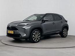 Grijs metallic Gebruikt 2023 Toyota Yaris SUV | € 28.480 - Afbeelding 1/3