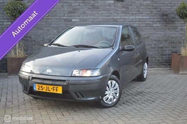 Grijs Gebruikt 2002 Fiat Punto Dynamic Hatchback | € 1.995 (Eerlijke prijs) - Afbeelding 1/4