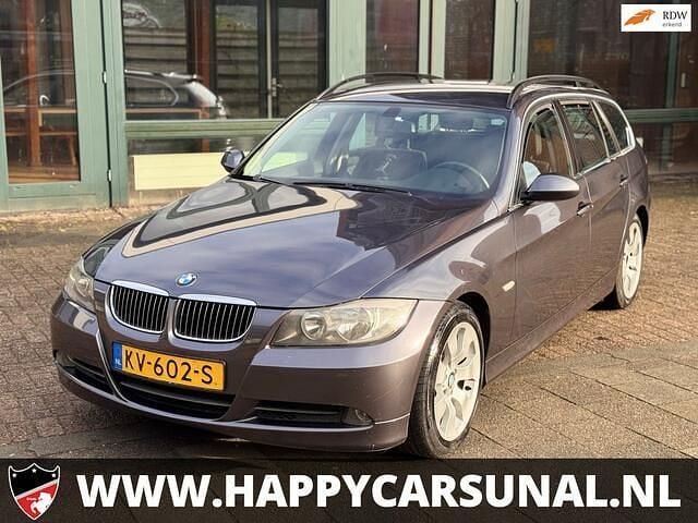 Grijs Occasion 2006 BMW 325 Executive Stationwagen | € 2.950 (Super prijs) - Afbeelding 1/4