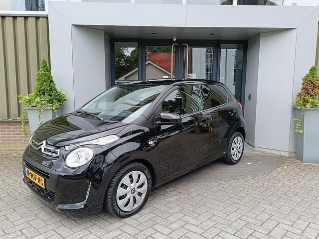 Zwart Gebruikt 2020 Citroën C1 Feel Hatchback | € 8.495 (Eerlijke prijs) - Afbeelding 1/4