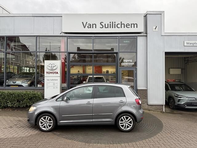 Grijs Gebruikt 2011 VW Golf Plus Highline MPV | € 6.995 (Iets duurder) - Afbeelding 1/4