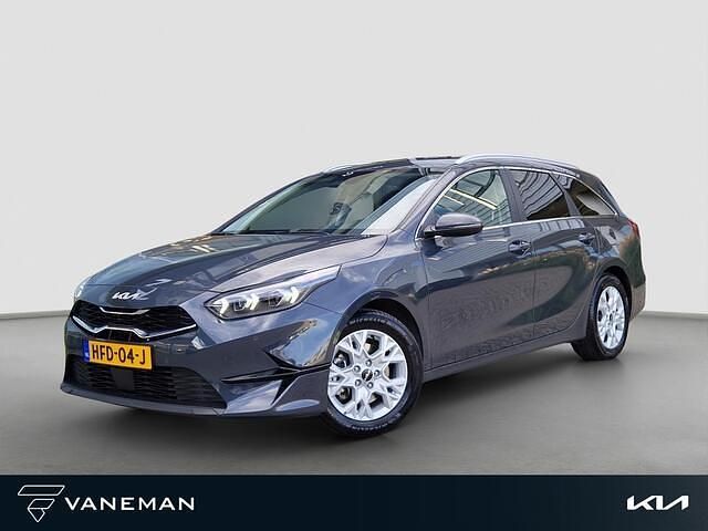 Grijs Gebruikt 2025 Kia Ceed Sportswagon Stationwagen | € 32.935 (Duur) - Afbeelding 1/4