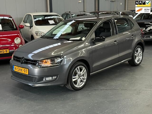 Grijs Gebruikt 2013 VW Polo Comfortline Hatchback | € 4.999 (Eerlijke prijs) - Afbeelding 1/4