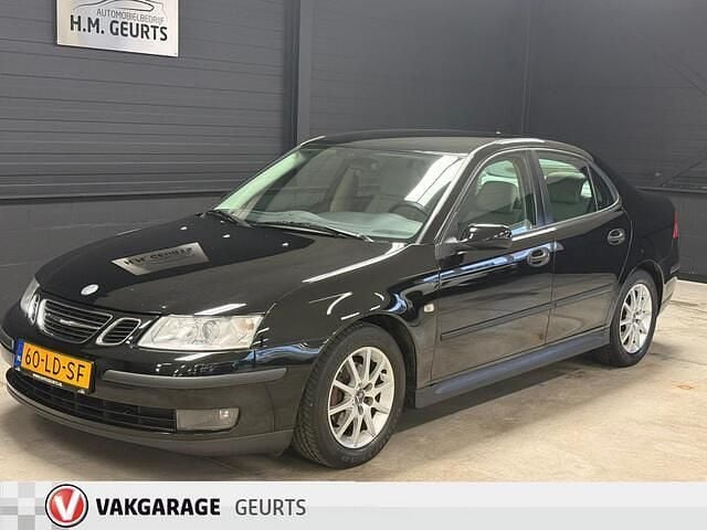 Zwart (metallic) Occasion 2002 Saab 9-3 Vector Sedan | € 3.750 (Eerlijke prijs) - Afbeelding 1/4