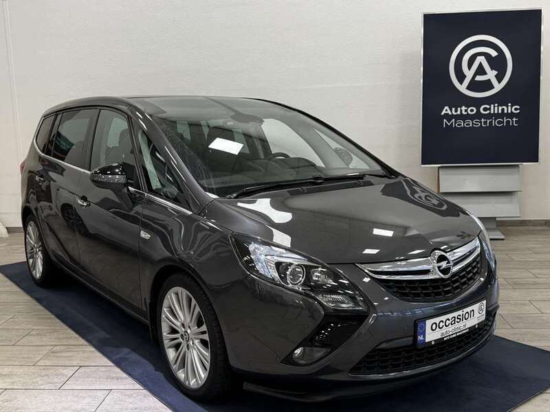Grijs Gebruikt 2012 Opel Zafira Tourer Cosmo MPV | € 6.945 (Eerlijke prijs) - Afbeelding 1/3