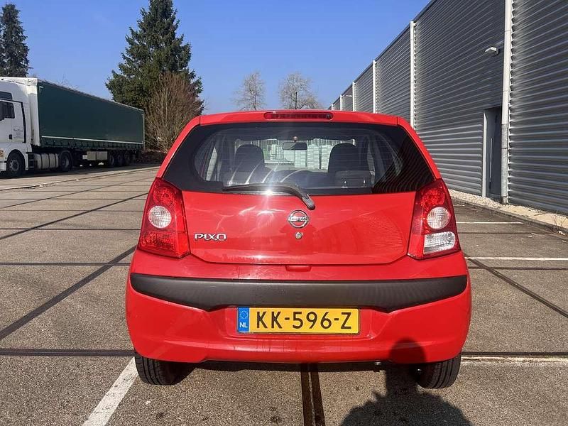 Occasion Nissan Pixo 68 PK (50 kW) 2010 Rood Hatchback
