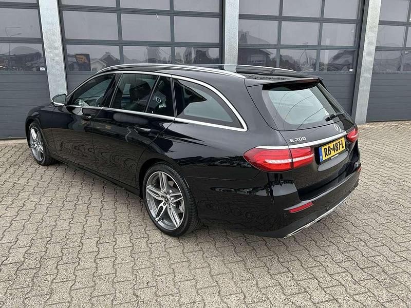 Occasion Mercedes E200 Business 184 PK (135 kW) 2017 Zwart Stationwagen