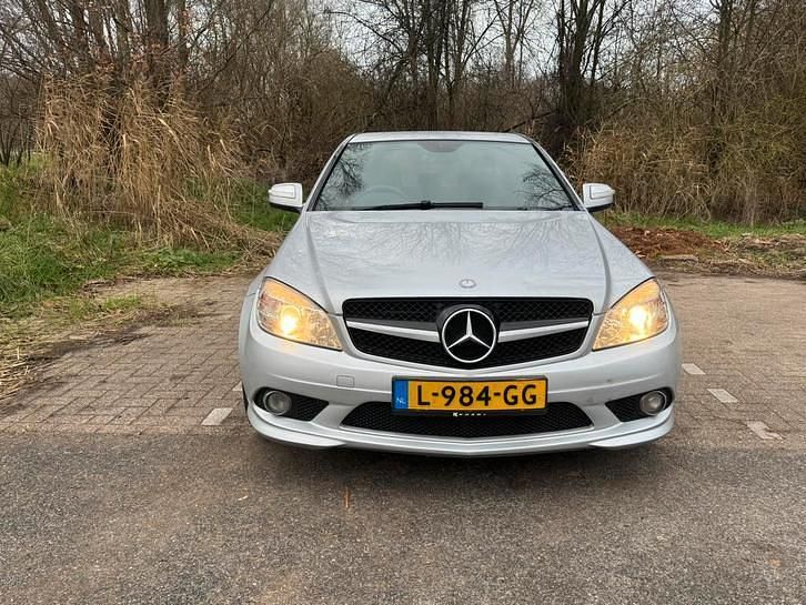 Gebruikt 2007 Mercedes C220 Sedan | € 4.000 (Goede deal) - Afbeelding 1/4