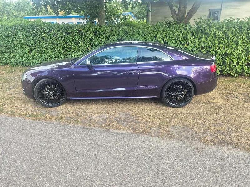 Paars Gebruikt 2009 Audi S5 Coupé | € 9.999 - Afbeelding 1/4