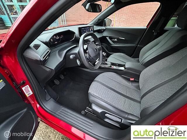 Occasion Peugeot 2008 Allure 101 PK (74 kW) 2024 Rood SUV