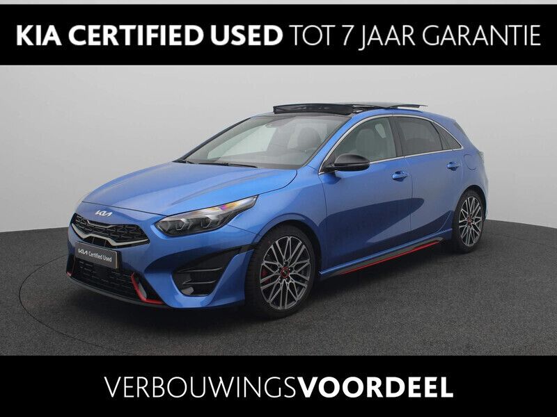 Blauw Gebruikt 2024 Kia Ceed GT Hatchback | € 39.990 - Afbeelding 1/3