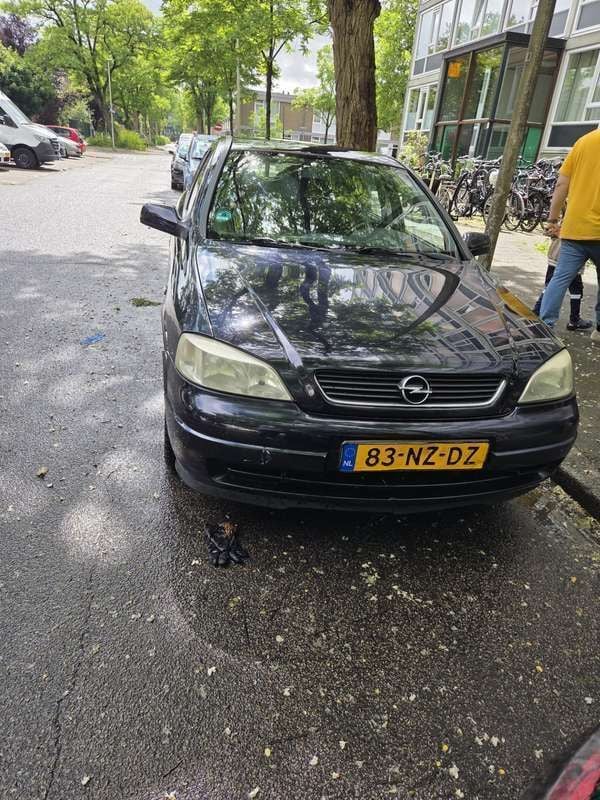Blauw Gebruikt 2004 Opel Astra Njoy Hatchback | € 1.100 (Eerlijke prijs) - Afbeelding 1/4
