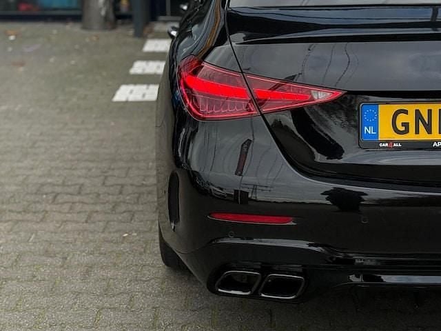 Occasion Mercedes C220 AMG line 2021 Zwart (metallic) Sedan