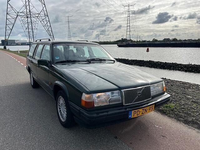 Groen Gebruikt 1996 Volvo 940 Stationwagen | € 2.995 - Afbeelding 1/4
