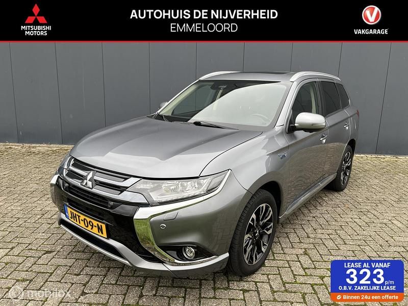 Grijs Occasion 2018 Mitsubishi Outlander P-HEV SUV | € 19.950 (Eerlijke prijs) - Afbeelding 1/4