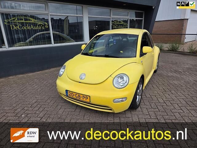 Geel Gebruikt 2000 VW Beetle Highline Hatchback | € 799 (Eerlijke prijs) - Afbeelding 1/4