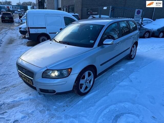 Occasion Volvo V50 Summum 140 PK (102 kW) 2004 Grijs (metallic) Stationwagen