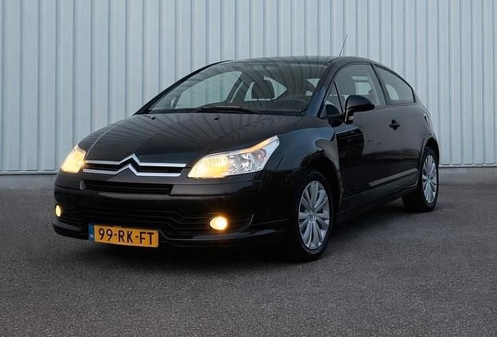 Occasion 2005 Citroën C4 | € 1.490 (Eerlijke prijs) - Afbeelding 1/4
