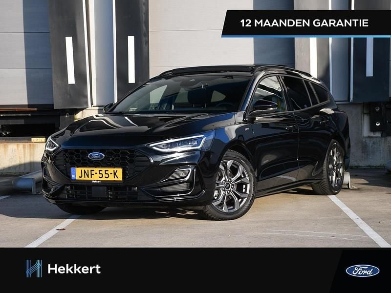 Zwart Gebruikt 2024 Ford Focus ST-Line X Stationwagen | € 28.995 (Eerlijke prijs) - Afbeelding 1/4