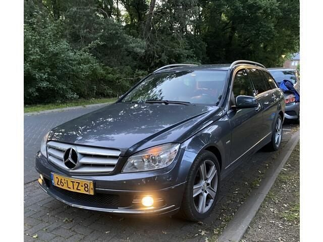 Grijs Gebruikt 2010 Mercedes C180 Stationwagen | € 3.900 (Eerlijke prijs) - Afbeelding 1/4