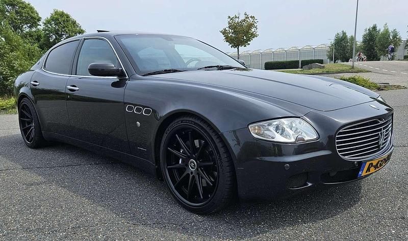 Grijs Gebruikt 2007 Maserati Quattroporte Sedan | € 22.500 (Iets duurder) - Afbeelding 1/4