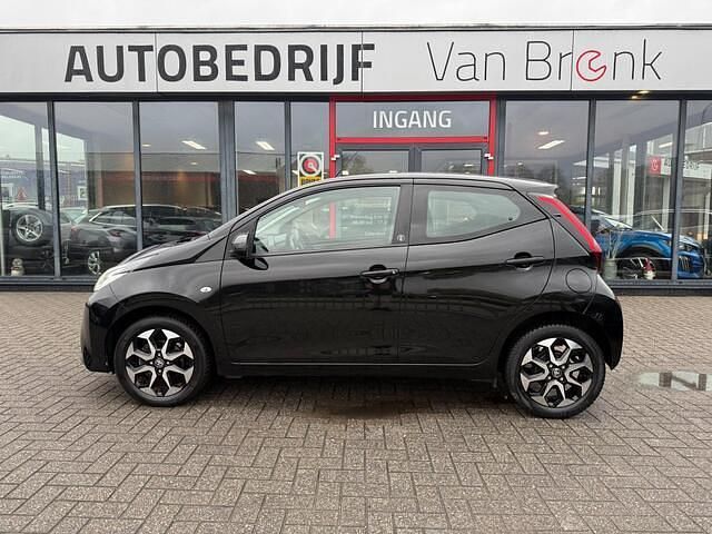 Occasion Toyota Aygo 72 PK (52 kW) 2021 Zwart Hatchback