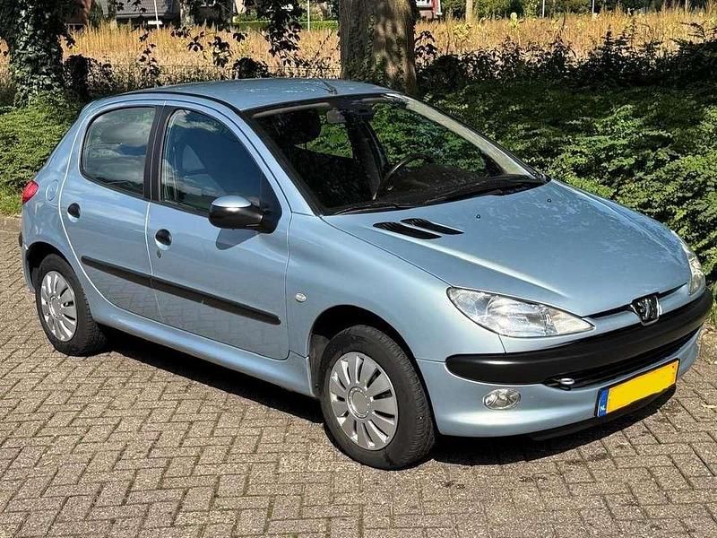 Occasion Peugeot 206 75 PK (55 kW) 2001 Hatchback